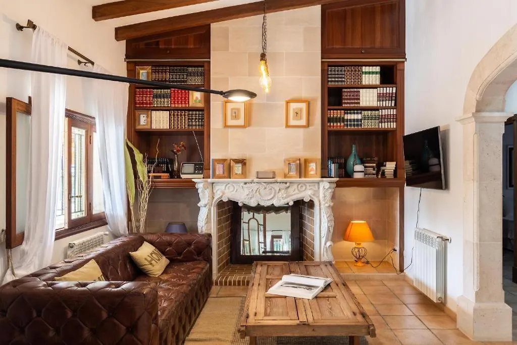 Holiday home Finca Rural S'Art 9 Ses Salines